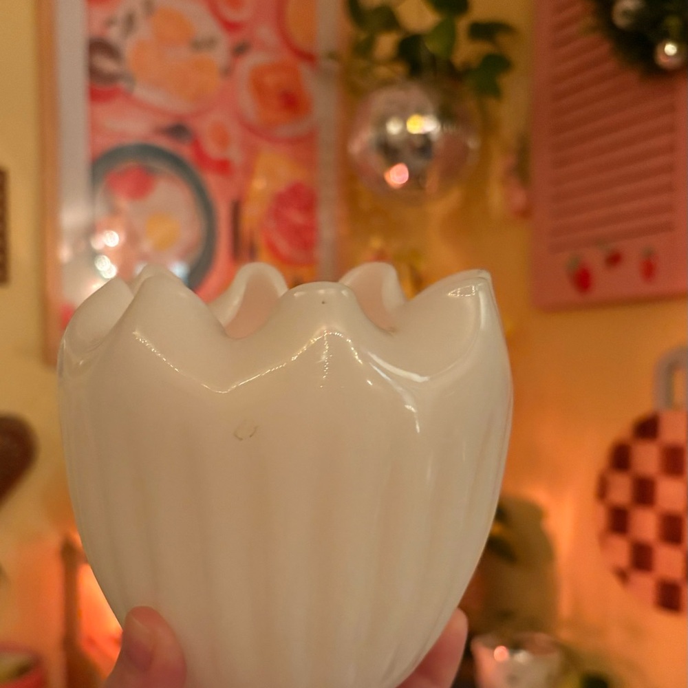 Vintage Milk Glass Rose Bowl with Scalloped Edging